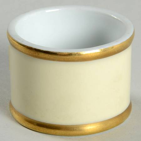 Versailles Crème Napkin Ring