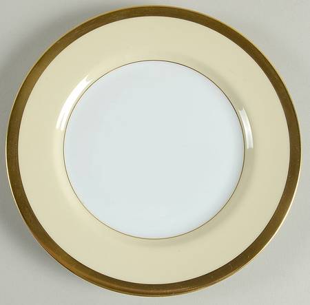 Versailles Crème Salad Plate