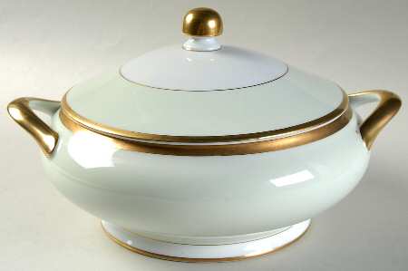 Versailles Mint Sherbet Round Covered Vegetable