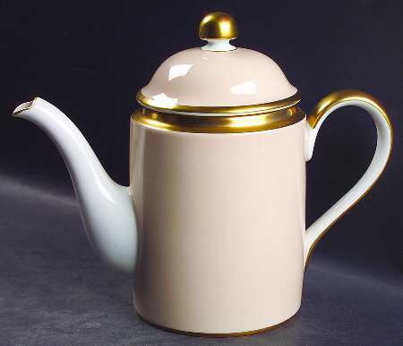 Versailles Shell Peach Coffee Pot & Lid