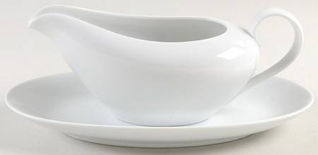 White Shoulders Gravy Boat & Underplate/Relish