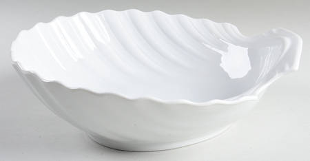 White Shoulders 9" Shell Shaped Dish
