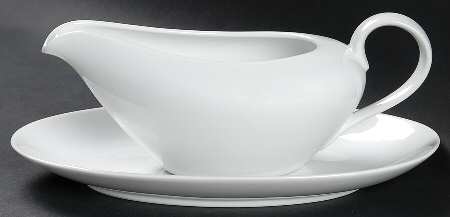 White Shoulders Gravy Boat & Underplate