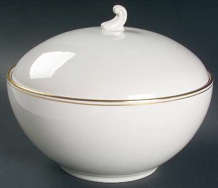 Annandale Round Covered Vegetable