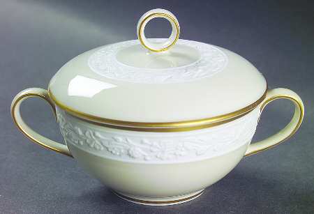 Ariana (Embossed, Gold Trim, Coupe) Sugar Bowl & Lid