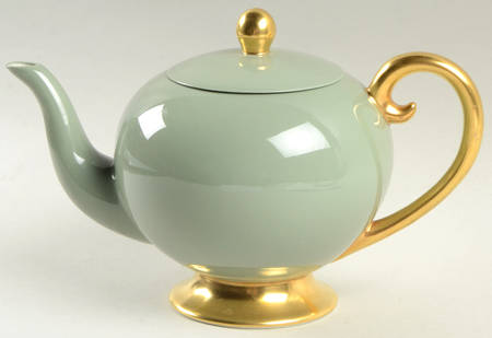 Avalon Sage Green (Gold Trim) Teapot & Lid