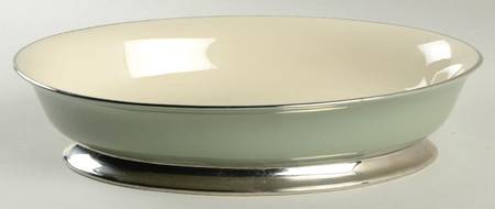 Avalon Sage Green (Platinum Trim) 9" Oval Vegetable Bowl