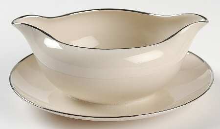 Bellmere (Rim & Coupe) Gravy Boat with Attached Underplate