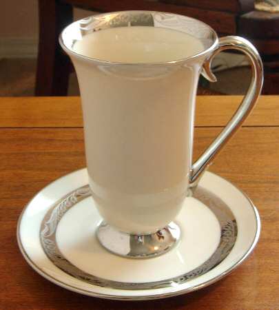 Bridal Wreath No Color Band Irish Coffee Cup