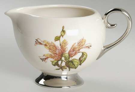 Cambria No Color Band (Platinum Trim) Creamer