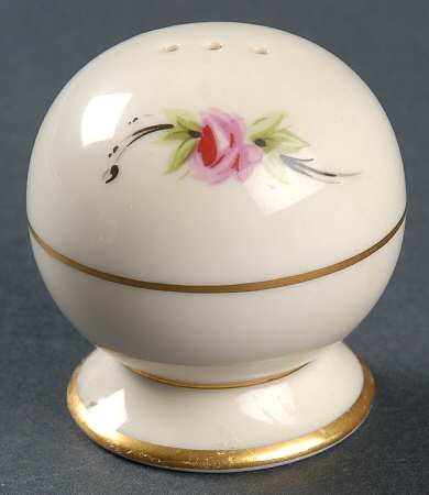 Carondale Pepper Shaker