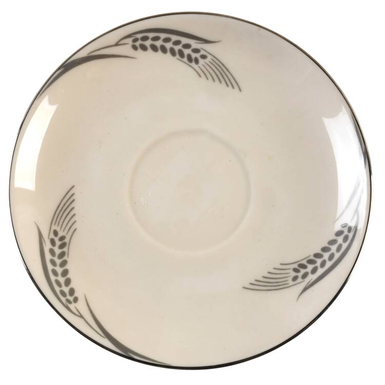 Chalice No Color Band (Platinum Trim) Saucer