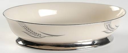 Chalice No Color Band (Platinum Trim) 9" Oval Vegetable Bowl