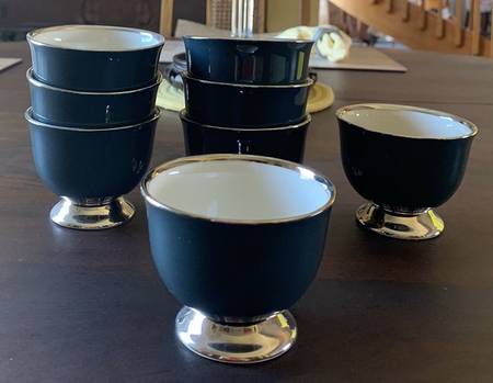 Contessa Black Single Egg Cup