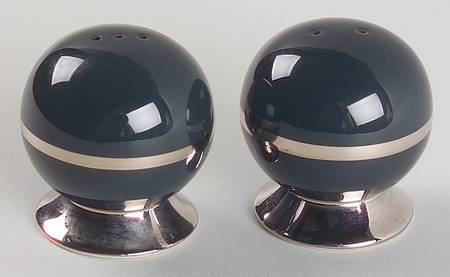 Contessa Black Salt & Pepper Set