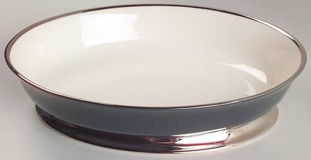 Contessa Black 9" Oval Vegetable Bowl