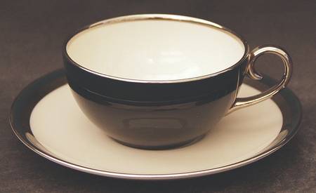 Contessa Black Flat Cup & Saucer Set