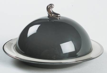 Contessa Black Round Covered Butter