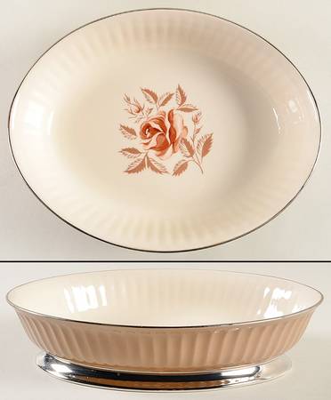 Cocoa Rose Flutes 9" Oval Vegetable Bowl