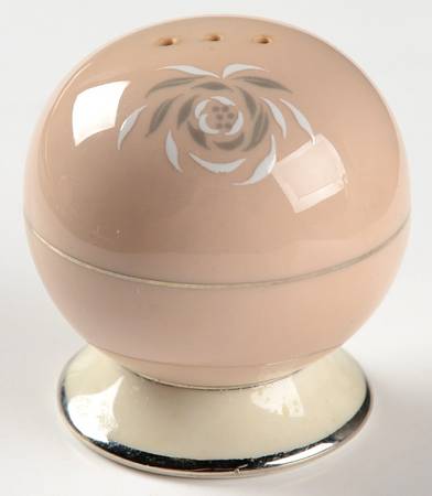 Daybreak Tan Pepper Shaker