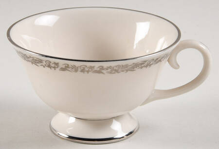 Florentine No Color Band (Platinum Trim, Rim) Footed Cup