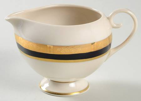 Georgian Rose Black (Gold Trim, Rim) by Flintridge