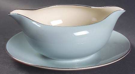 Glenrose (Rim) Gravy Boat with Attached Underplate