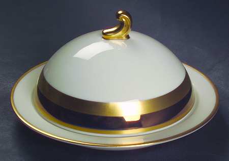 Marquis (Rim, Flintridge Backstamp) Round Covered Butter