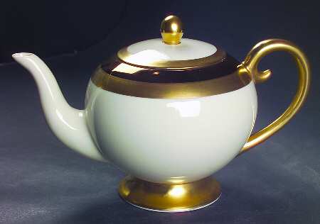 Marquis (Rim, Flintridge Backstamp) Teapot & Lid