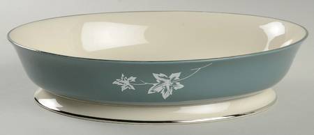 Misty Leaf Peacock Blue 10" Oval Vegetable Bowl