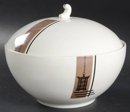 Pagoda Lantern Round Covered Vegetable