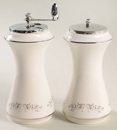 Pierra Grey (Platinum Coupe) Salt Mill & Pepper Mill Set