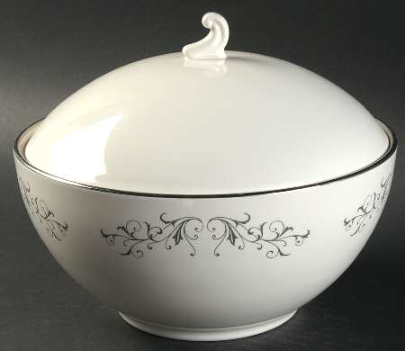 Pierra Grey (Platinum Coupe) Round Covered Vegetable