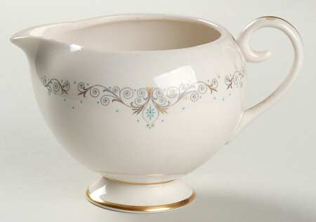 Quaintance (Gold) Creamer