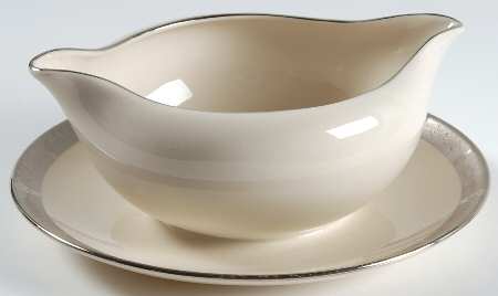 Rose Tapestry No Color Band (Rim&Coupe) Gravy Boat with Attached Underplate