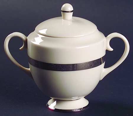 Rose Tapestry No Color Band (Rim&Coupe) Sugar Bowl & Lid
