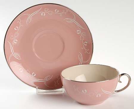 Snow Tulip Pink (Rim & Coupe) Flat Cup & Saucer Set