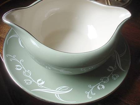 Snow Tulip Sage Green (Rim) Gravy Boat with Attached Underplate