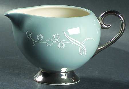 Snow Tulip Strata Blue (Rim & Coupe) Creamer