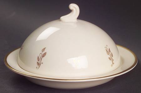 Sorrento Gold Design Round Covered Butter