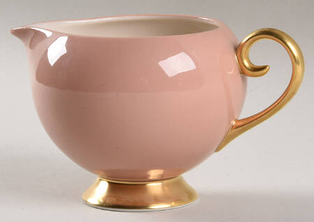 Sylvan-California Coral (Rim) Creamer