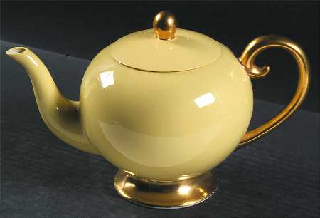 Sylvan-California-Yellow (Rim & Coupe) Teapot & Lid