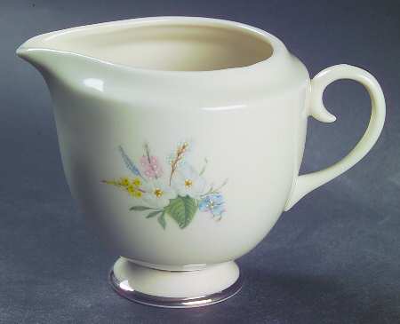 True Love No Color Band (Rim & Coupe) Small Creamer
