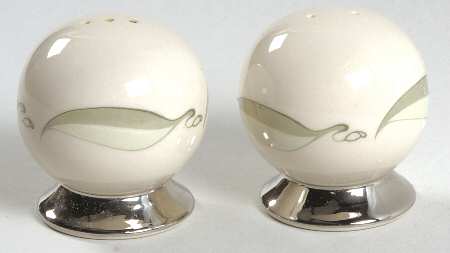 Valinda Leaf Light Green (Rim & Coupe) Salt & Pepper Set