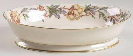 Woodrose No Color Band (Gold Trim, Rim) 9" Oval Vegetable Bowl