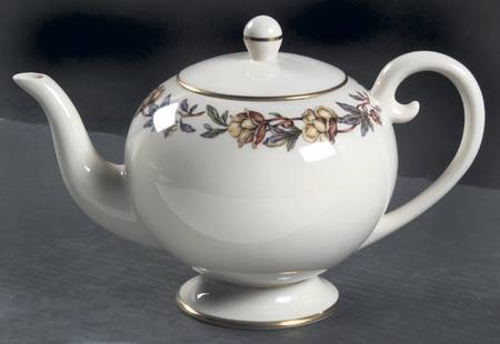 Woodrose No Color Band (Gold Trim, Rim) Teapot & Lid
