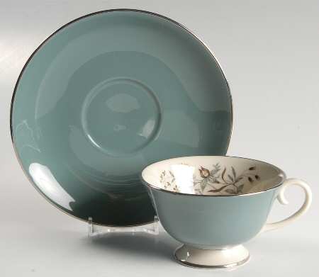 Woodsong Peacock (Rim & Coupe) Footed Cup & Saucer Set