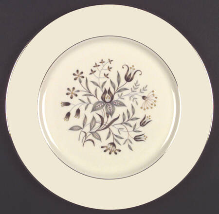 Woodsong No Color Band (Coupe) Dinner Plate