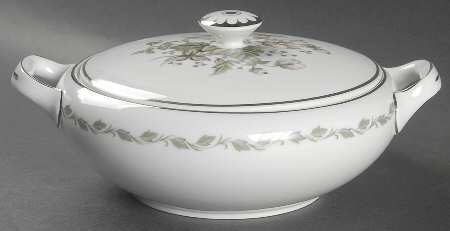 Irene Round Covered Vegetable
