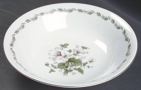 Irene 9" Round Vegetable Bowl